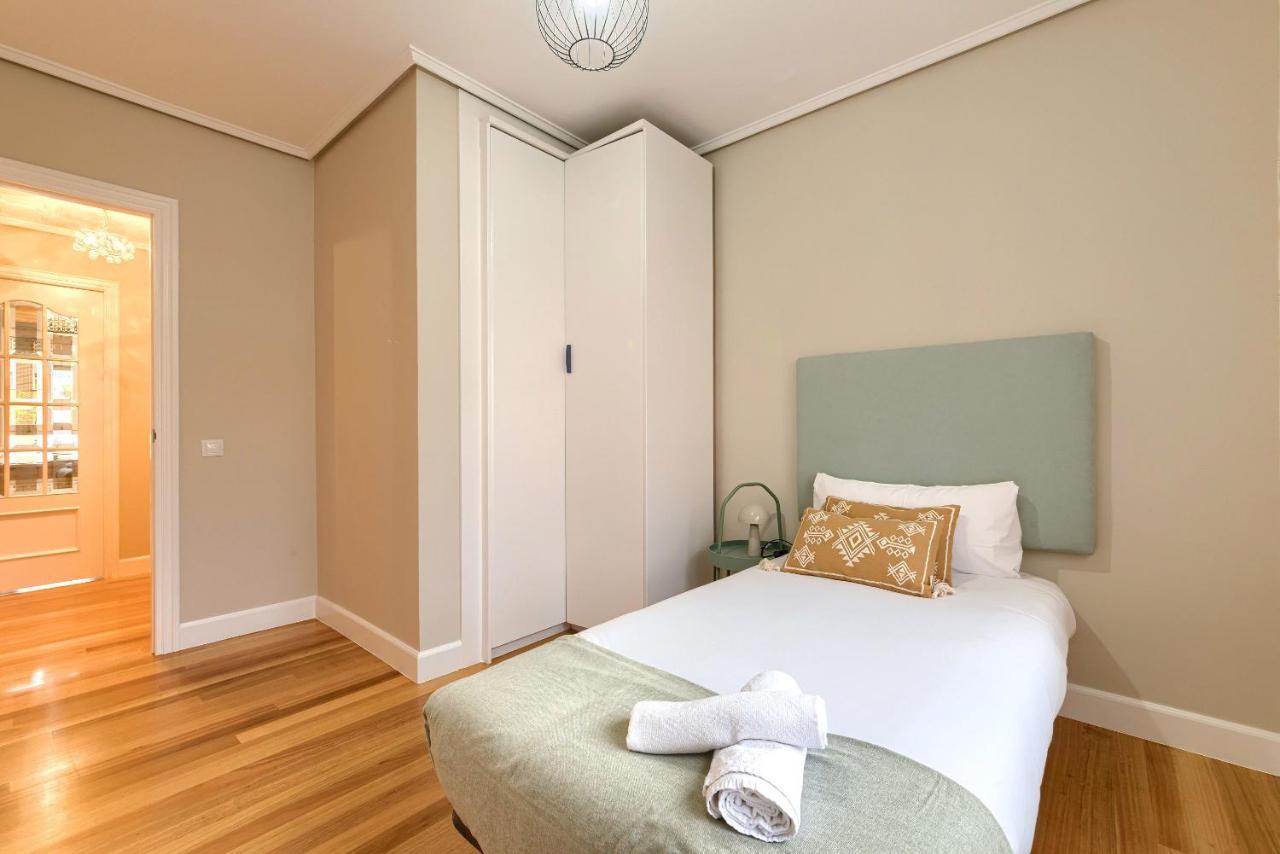 דירות בילבאו Vivienda Turistica Reformada En Zona Residencial Con Garaje Y Wifi מראה חיצוני תמונה